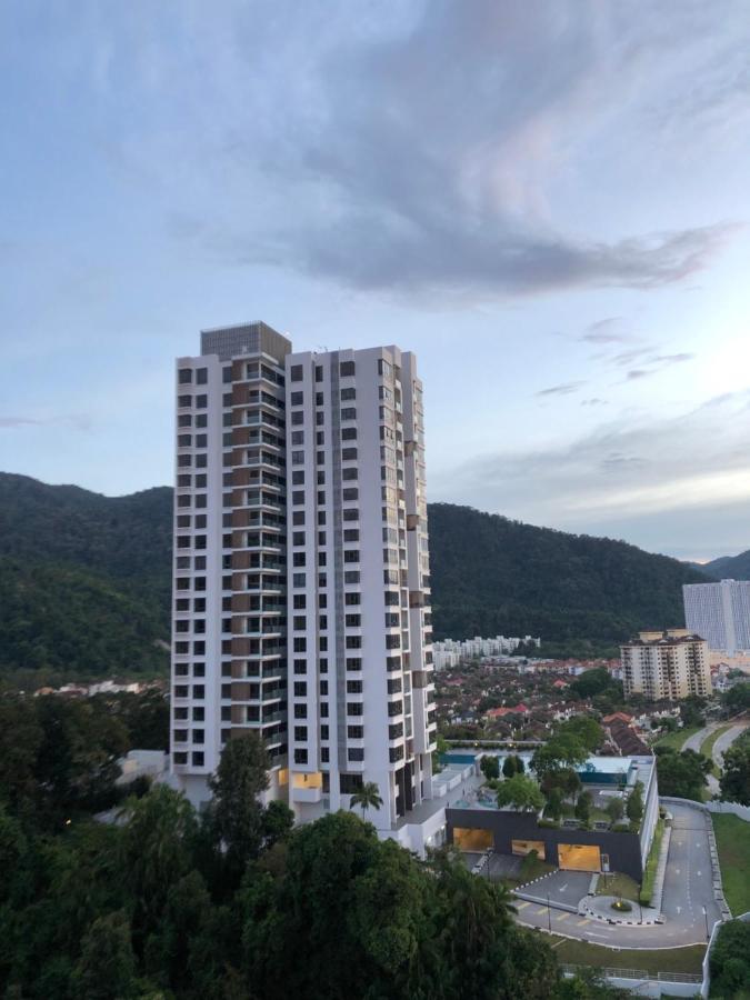 Beach Resort Home Stay Sri Sayang Apartment Batu Ferringhi 2Bedroom Kültér fotó